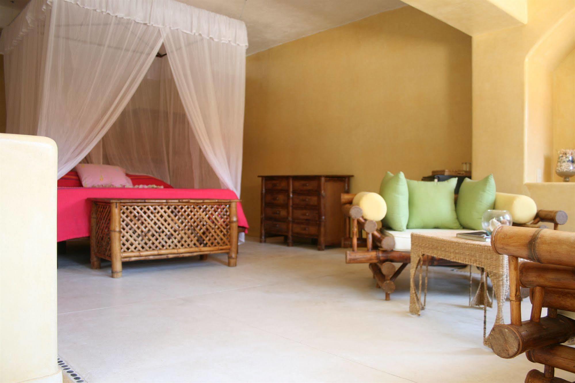 Casa Kaukan Zihuatanejo Exterior photo